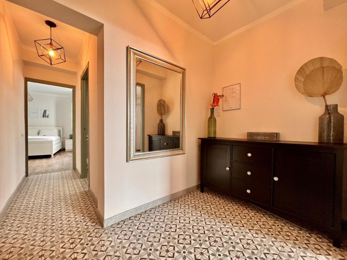 Downtown Apartment By United Renters Alicante Luaran gambar
