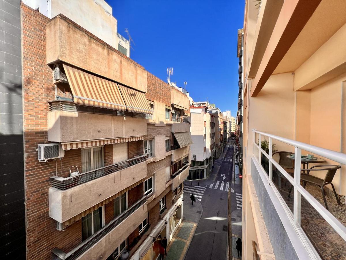 Downtown Apartment By United Renters Alicante Luaran gambar